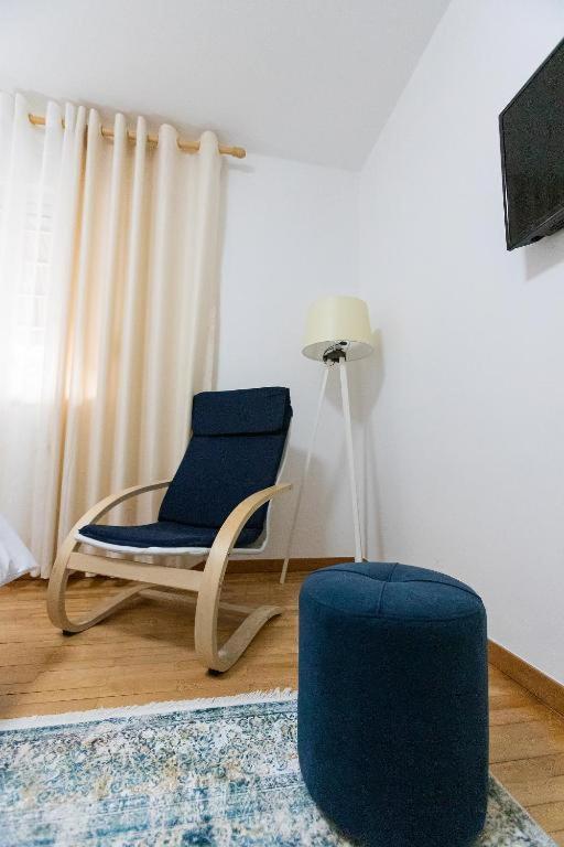 Light-2 Lovely Apartment In 티라나 외부 사진